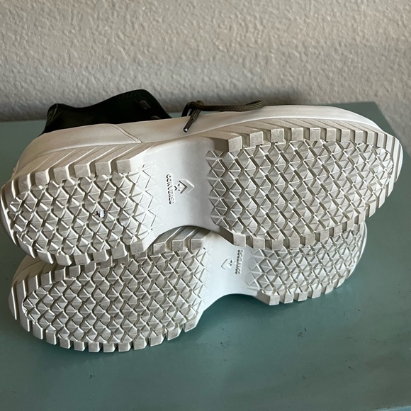 Converse Platform 2.0 Waterproof Lug Sole Sneakers Unisex New - Picture 13 of 15